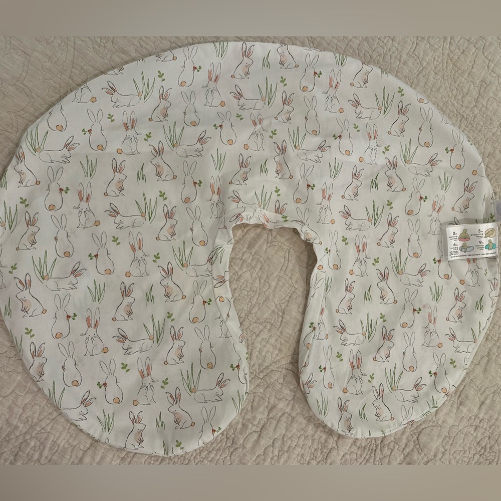 Boppy Cover - Bunny Print.